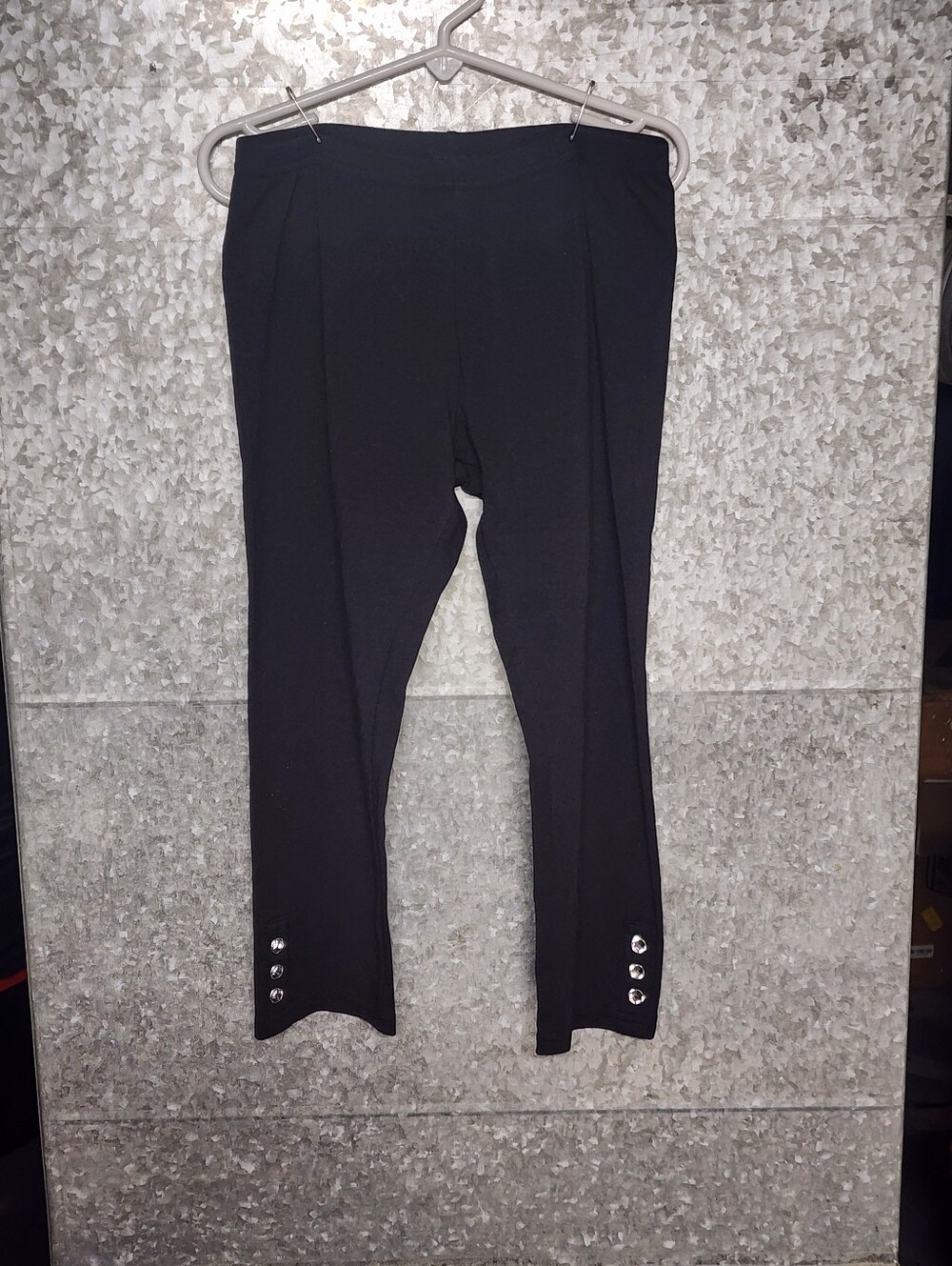 Basic Editions Black Capri Bottoms Studded Girls 10